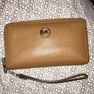 Michael Kors wallet
